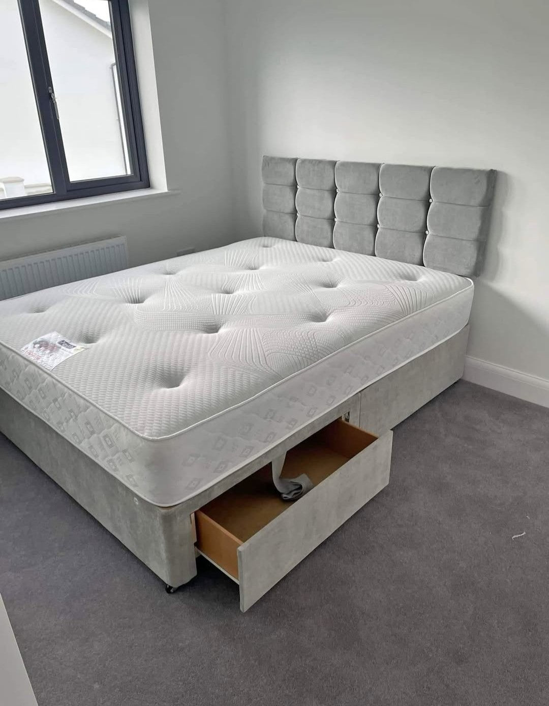 Cube Headboard Divan Bed