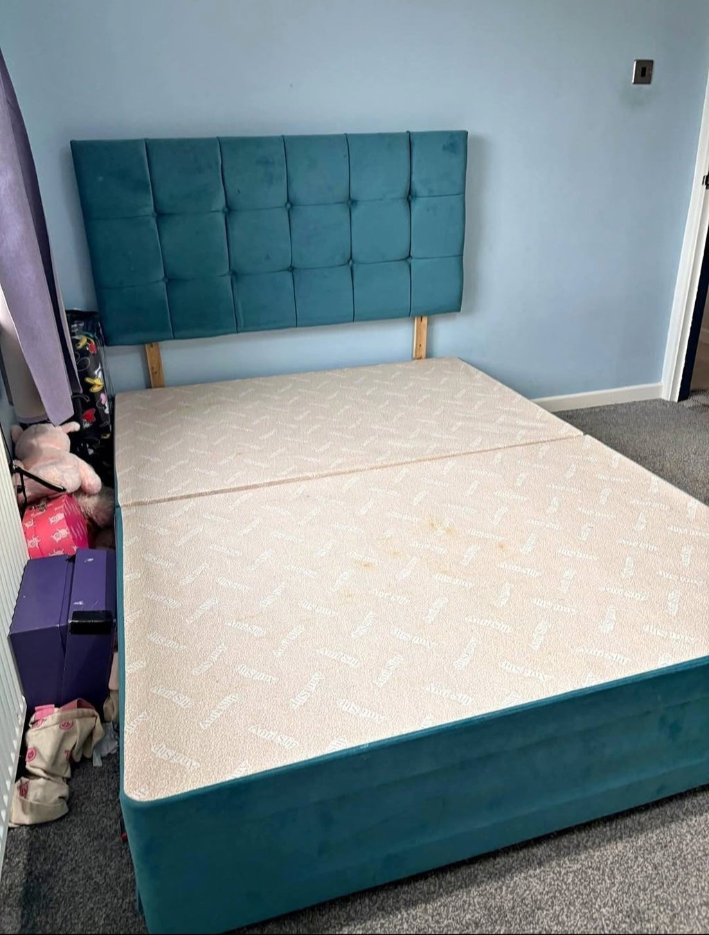 Cube Headboard Divan Bed