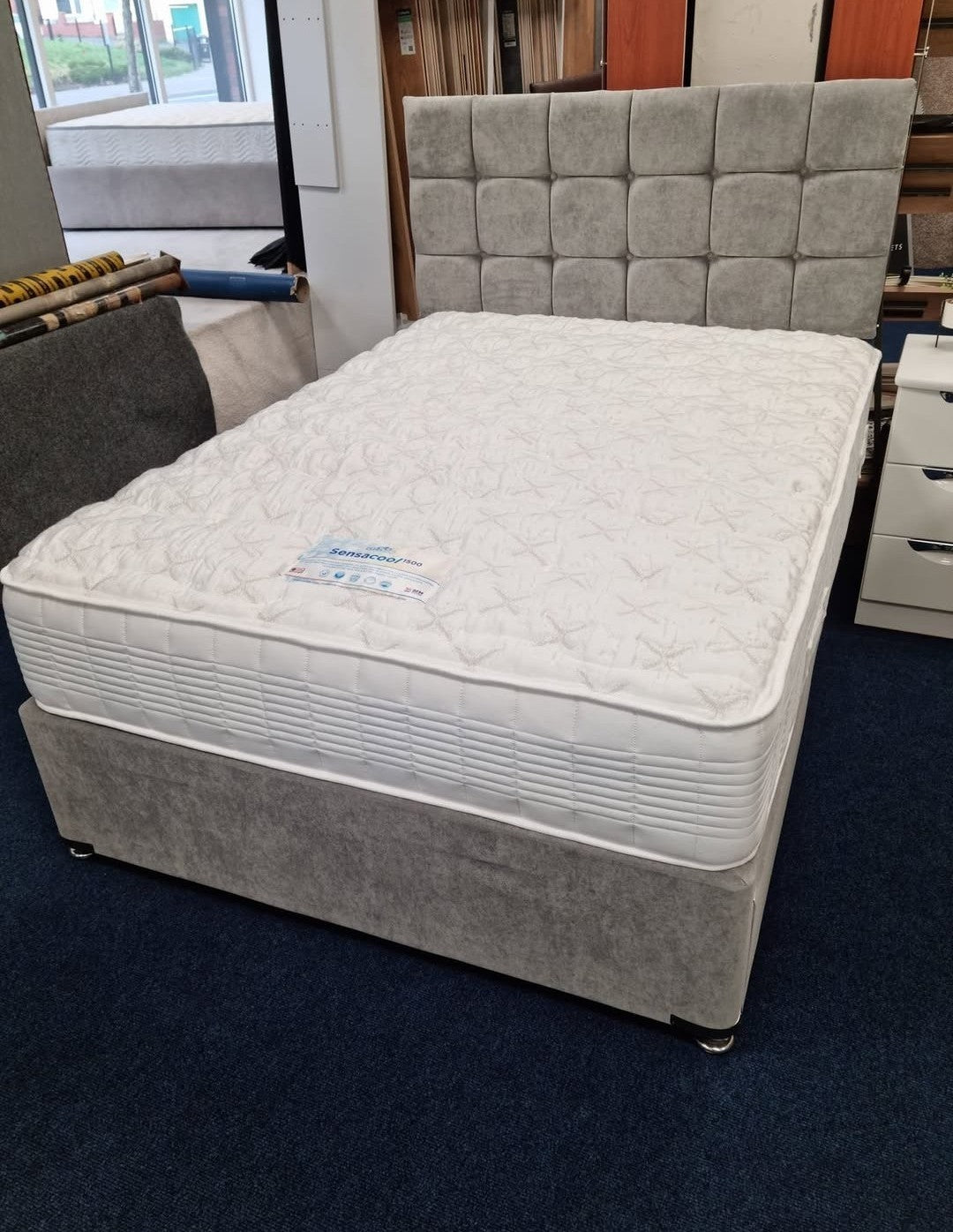 Cube Headboard Divan Bed